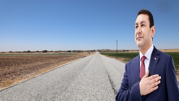 HARRAN KIRSALINDA ASFALT SEFERBERLİĞİ SÜRÜYOR