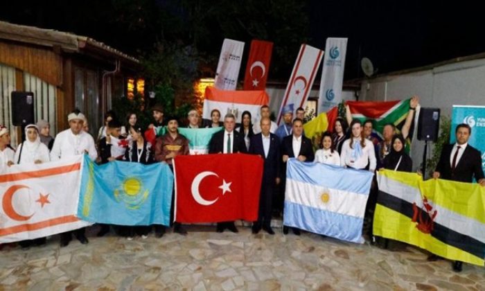 Cumhurbaşkanı Ersin Tatar, 3’üncü Barış ve Özgürlük Kupası Uluslararası Sporcularla Sohbet etkinliğine katıldı:
