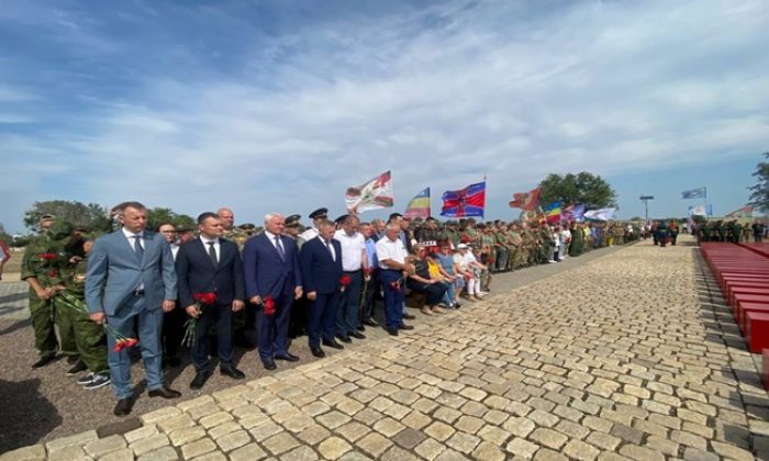 Birleşik Rusya’nın yardımıyla Stalingrad savunucularının kalıntıları Volgograd bölgesinde yeniden gömüldü